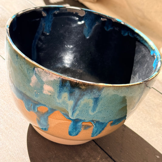 Handmade 2 1/4 Quart Stoneware Mixing Bowl - Tropical Teal