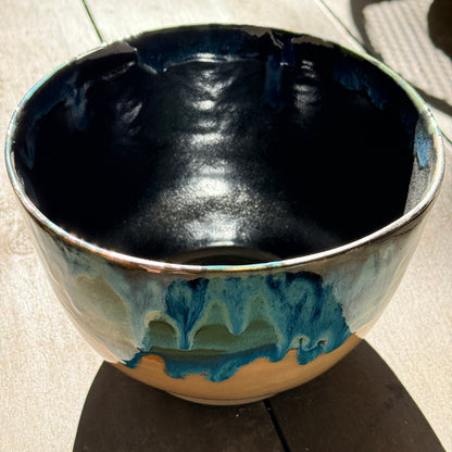 Handmade 2 1/4 Quart Stoneware Mixing Bowl - Tropical Teal
